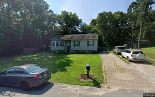 50 Barbara Ln, Medford, NY 11763