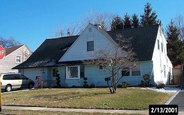 50 Prentice Rd, Levittown, NY 11756