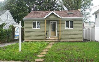 50 W Santa Barbara Rd, Lindenhurst, NY 11757