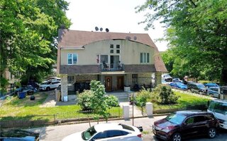 504 Beverley Rd, Brooklyn, NY 11218