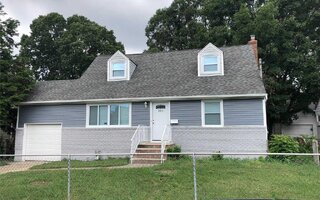 504 Lafayette Ave, Rockville Centre, NY 11570