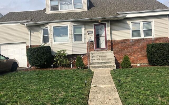 504 Long Beach Rd, Island Park, NY 11558 (Yard)