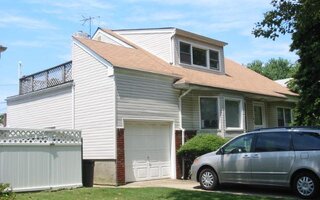 504 Long Beach Rd, Island Park, NY 11558