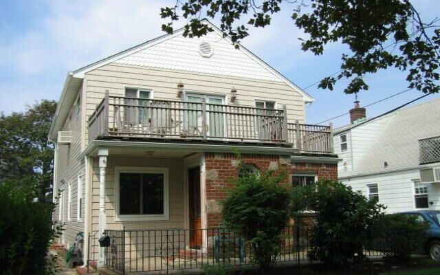 507 Lindell Blvd, Long Beach, NY 11561
