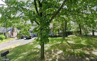 51 Plymouth Blvd, Smithtown, NY 11787