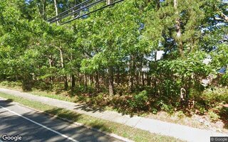 5143 Village Cir E, Manorville, NY 11949