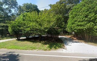 515 N Magee St, Southampton, NY 11968