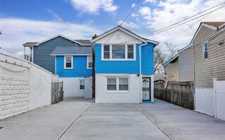516 Bch 72nd St, Arverne, NY 11692