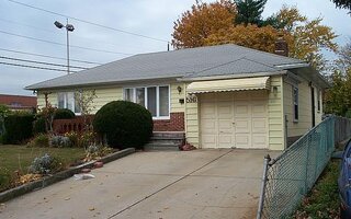 516 Vista Pl, Elmont, NY 11003