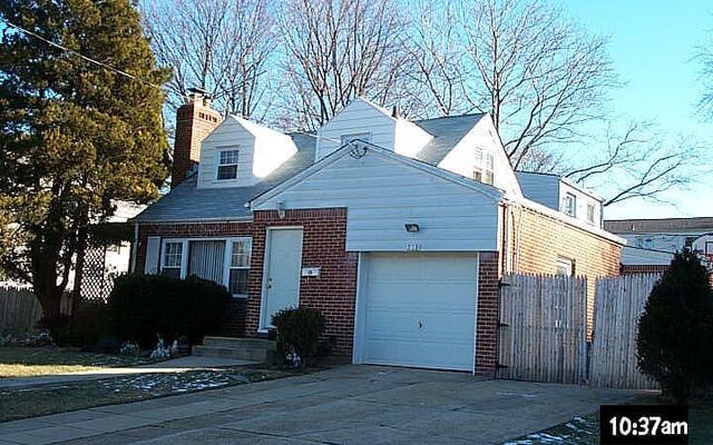 518 Brookside Ave, Freeport, NY 11520
