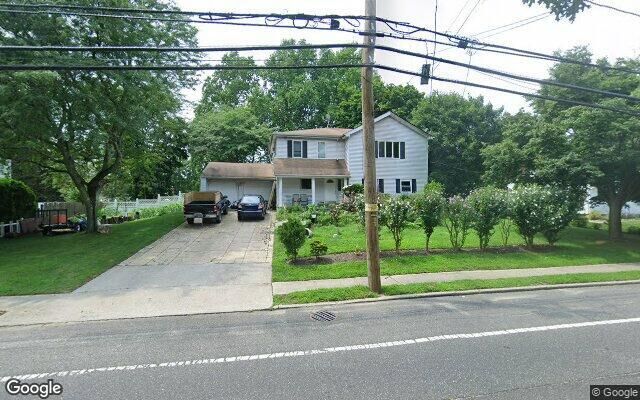 518 Jayne Blvd, Port Jefferson Station, NY 11776