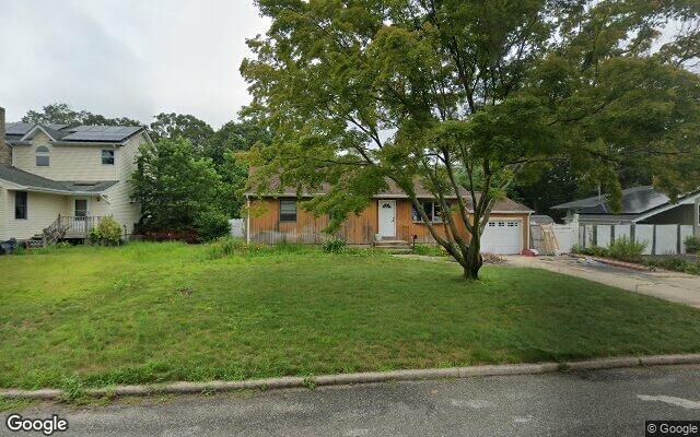 52 Norman Dr, Centereach, NY 11720