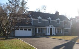 52 Northwoods Rd, Manhasset, NY 11030