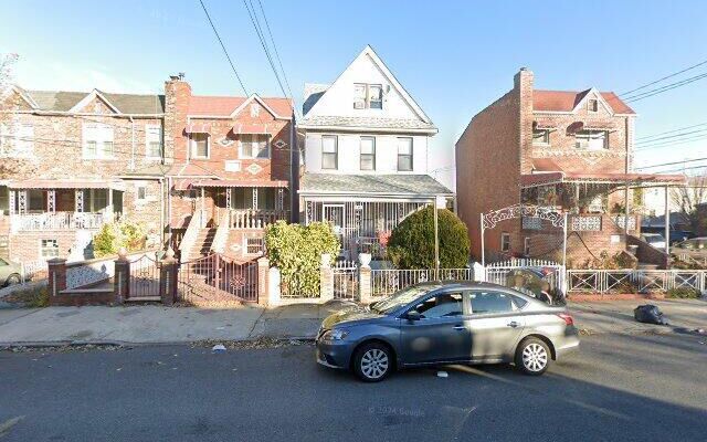 5215 Beverley Rd, Brooklyn, NY 11203