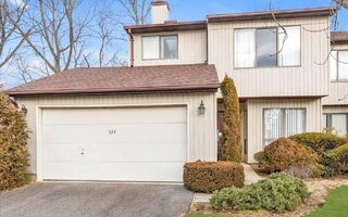 522 Woodland Estates Dr, North Baldwin, NY 11510