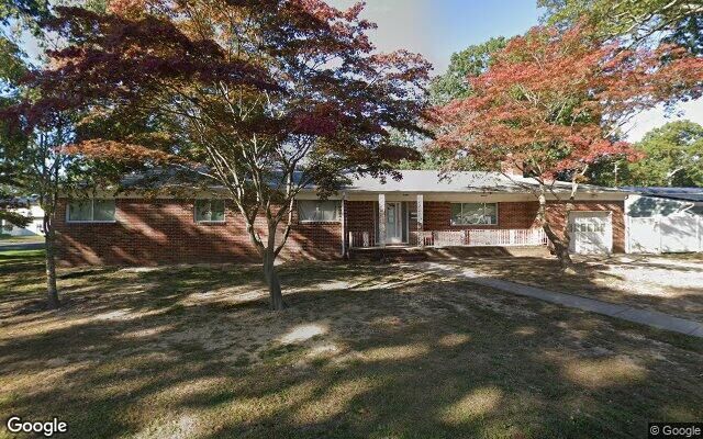 525 Kime Ave, West Islip, NY 11795
