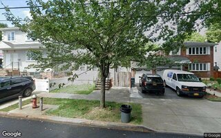 527 Vanderbilt Ave, Staten Island, NY 10304
