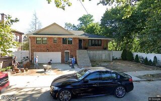 53-23 241st St, Little Neck, NY 11362