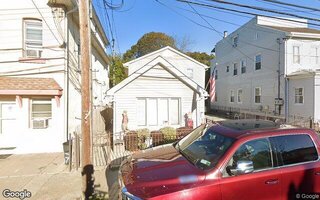 53 Robin Rd, Staten Island, NY 10305