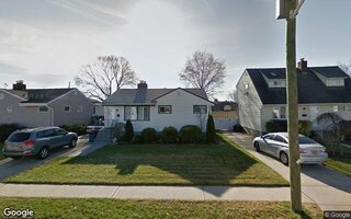 53 Tyler St, Freeport, NY 11520