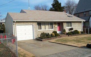530 Hopatcong Ave, West Hempstead, NY 11552