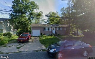 54 Blacker St, Brentwood, NY 11717