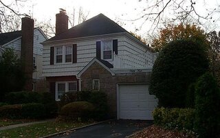 54 Cambridge Ave, Stewart Manor, NY 11530