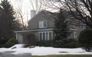 54 E Williston Ave, East Williston, NY 11596