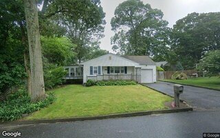 54 Webster Ave, Ronkonkoma, NY 11779