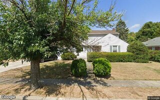 541 Woodland Dr, South Hempstead, NY 11550