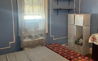 5436 Nurge Ave, Maspeth, NY 11378