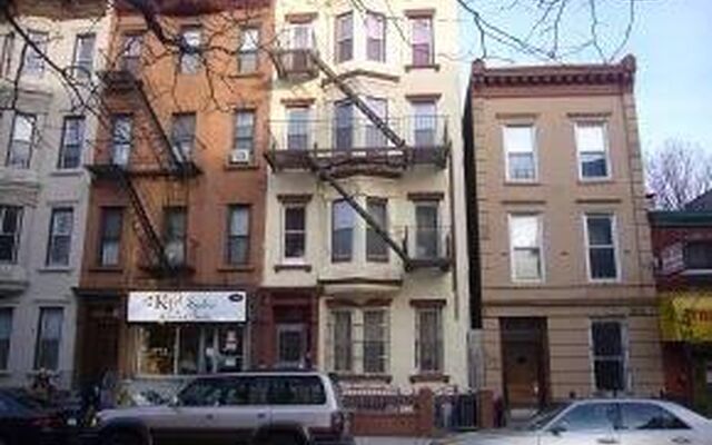 549 Throop Ave, Brooklyn, NY 11216
