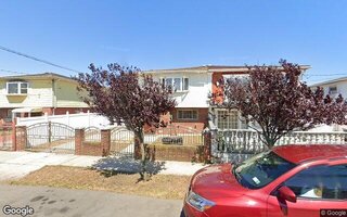 550 Bch 64th St, Arverne, NY 11692