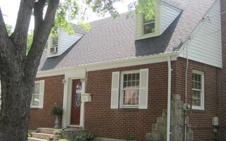 556 N 12th St, New Hyde Park, NY 11040