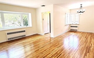 56-10 E Hampton Blvd, Oakland Gardens, NY 11364