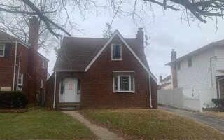 56 Belmont Pkwy, Hempstead, NY 11550