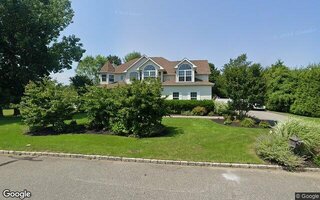 56 Greentree Dr, Medford, NY 11763