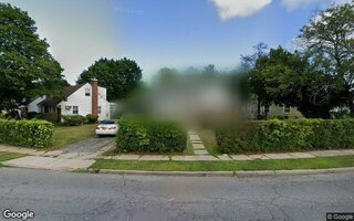 566 Emerson St, Uniondale, NY 11553