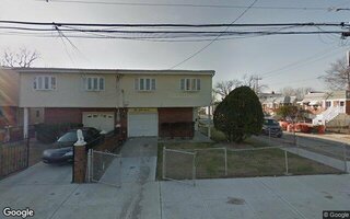 567 Bch 65th St, Arverne, NY 11692