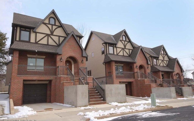567 Marcy Ave, Staten Island, NY 10309