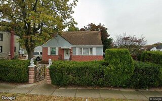 569 Clark Pl, Uniondale, NY 11553