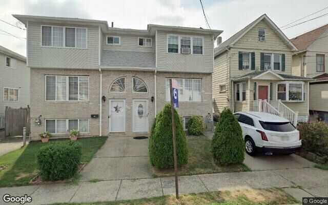 571 Port Richmond Ave, Staten Island, NY 10302