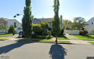 572 Darlington Ave, Staten Island, NY 10309