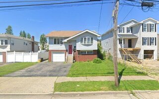 572 Miller Ave, Freeport, NY 11520