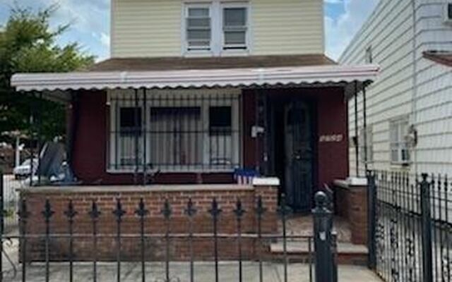 5724 Beverley Rd, Brooklyn, NY 11203 (Porch)