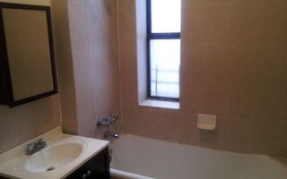 576 Parkside Ave, Brooklyn, NY 11226