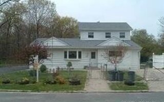 58 Brook Ave, Wyandanch, NY 11798