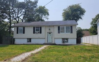 58 S 25th St, Wyandanch, NY 11798