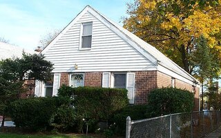 58 Warwick Rd, Elmont, NY 11003
