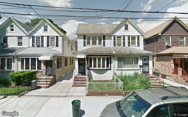 588 E 42nd St, Brooklyn, NY 11203